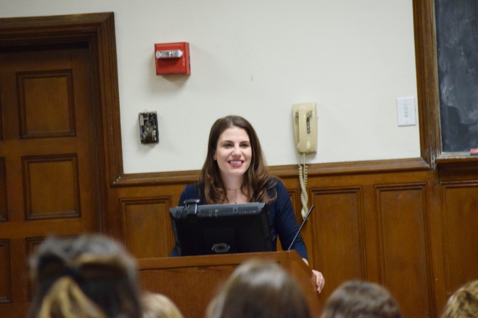 Alumna Lauren Duca Speaks About Journalism Experience